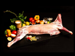 CABRITO INTEIRO (MÉDIA 8KG)