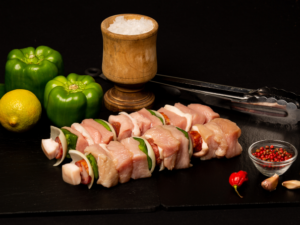 ESPETADAS DE FRANGO. NAC